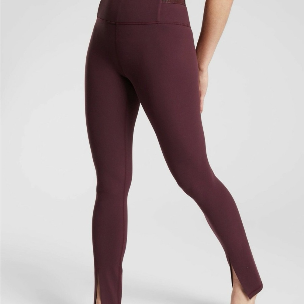 Athleta Aura Split Pant Leggings in Burgundy Small EUC - Picture 1 of 5